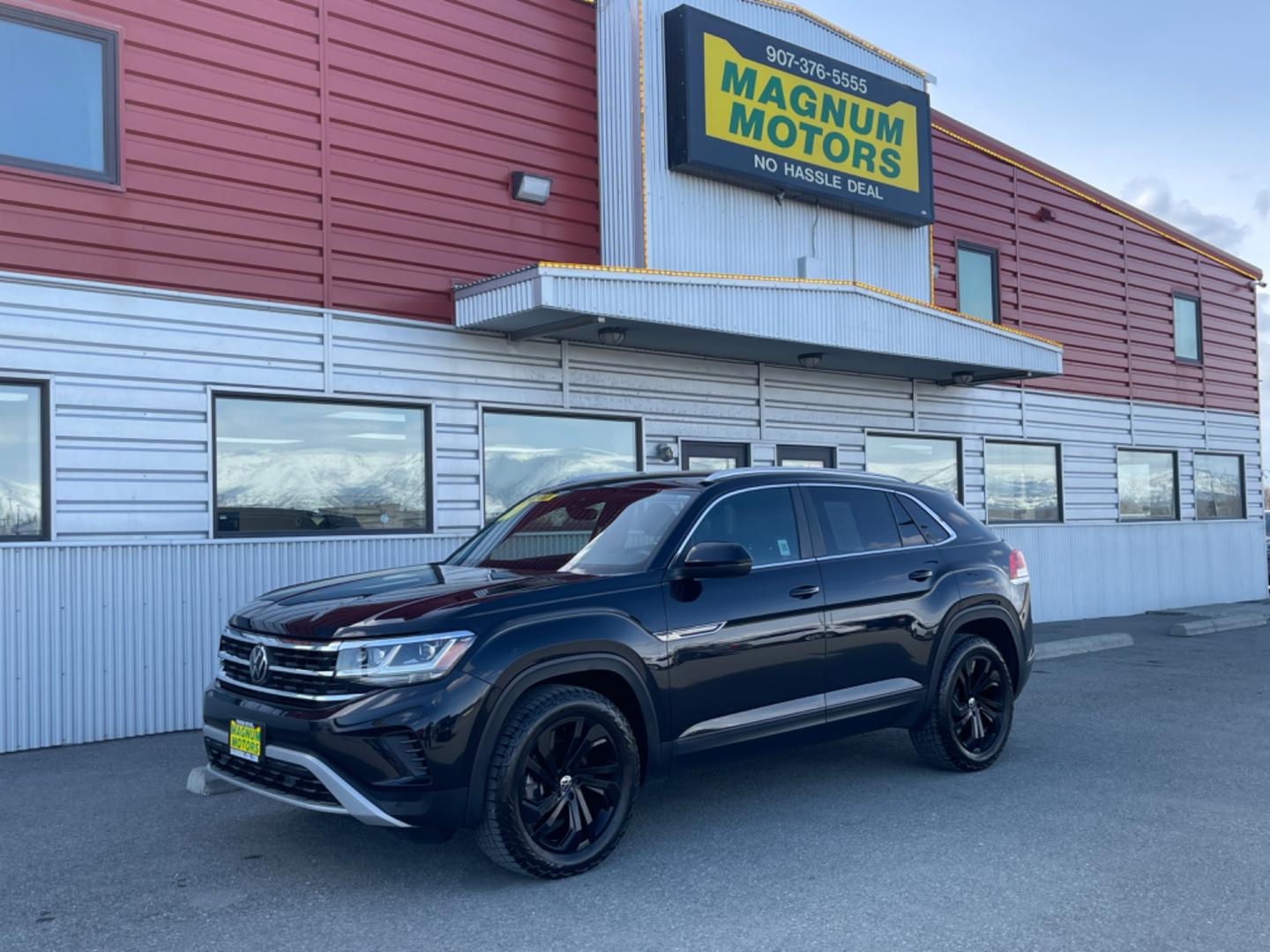 2020 BLACK /black leather VOLKSWAGEN ATLAS CROSS SPO SEL 4MOTION (1V2MC2CA4LC) with an 2.0L engine, Automatic transmission, located at 1960 Industrial Drive, Wasilla, 99654, (907) 274-2277, 61.573475, -149.400146 - Photo#0